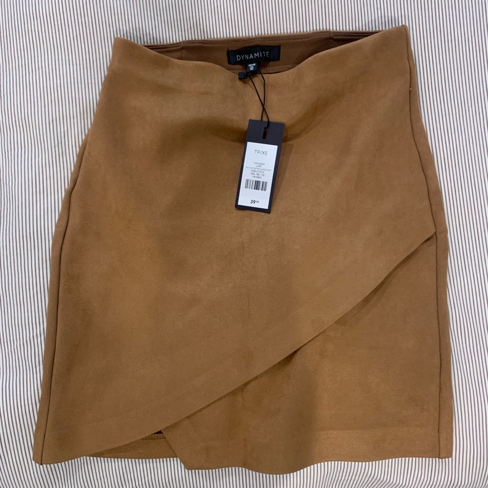 Dynamite mini skirt